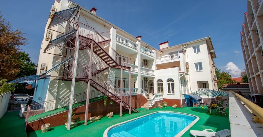 Официальное фото Отеля Русское Море звезды