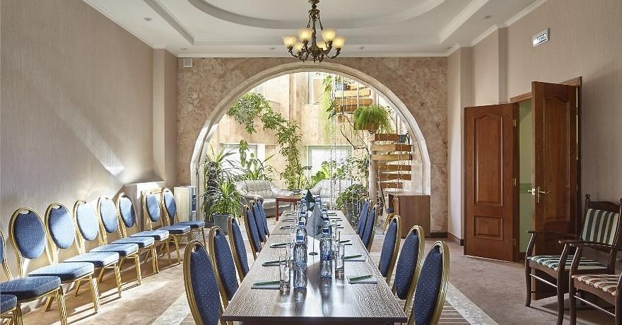 Официальное фото Отеля Багратион 3 звезды