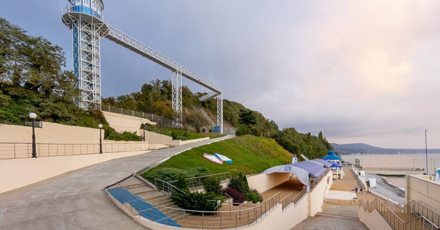 Официальное фото Отеля Азимут Прометей Небуг 2 звезды