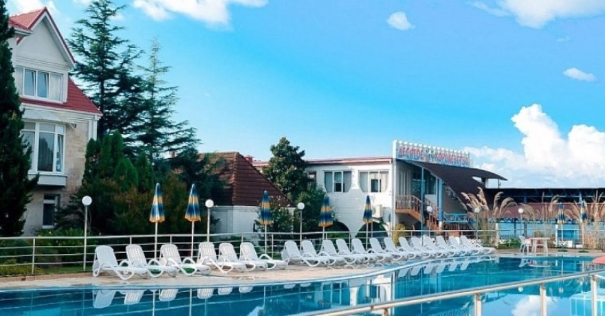 Официальное фото Оздоровительного комплекса Амакс Курорт Орбита звезды