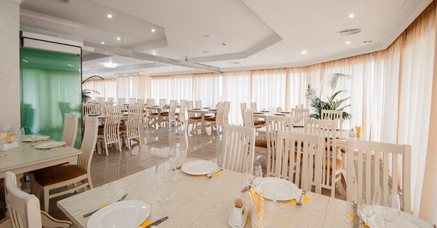 Официальное фото Бутик-Отеля Ахиллеон Парк 4 звезды