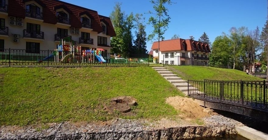 Официальное фото Учебно-оздоровительного центра Икша  звезды