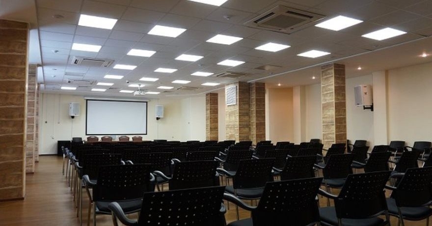 Официальное фото Учебно-оздоровительного центра Икша  звезды