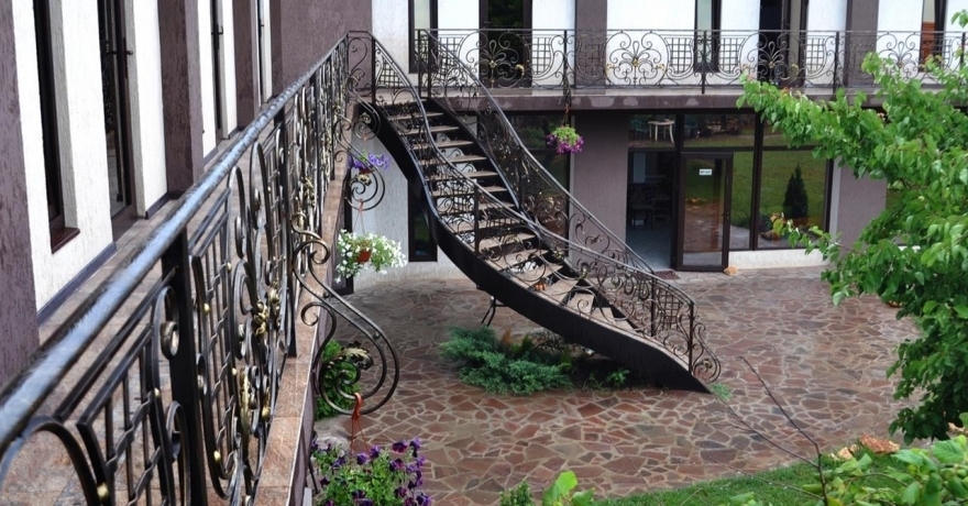 Официальное фото Гостевого дома Березка Юг  звезды