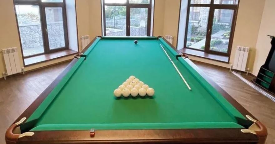 Официальное фото Гостевого дома Замок 4 звезды