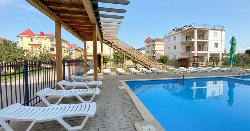 Официальное фото Отеля Амбра Резорт Хотел 3 звезды