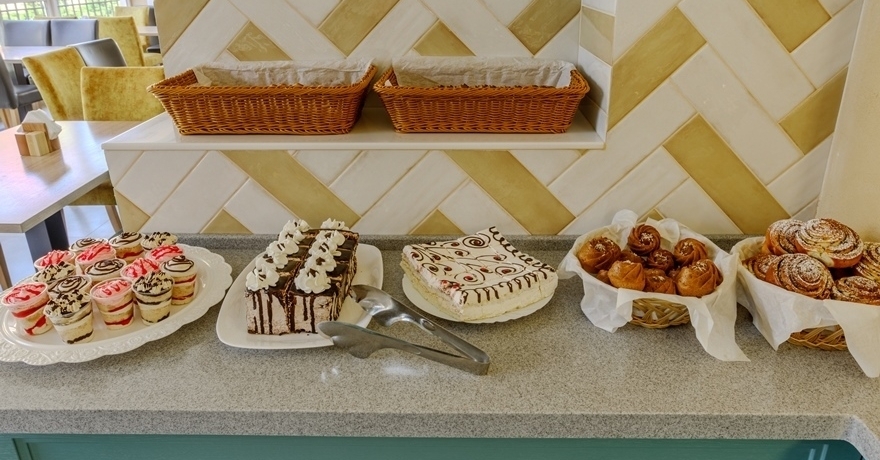 Официальное фото Отеля Амбра Резорт Хотел 3 звезды