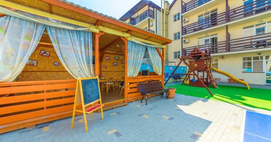 Официальное фото Отеля Круиз 3 звезды