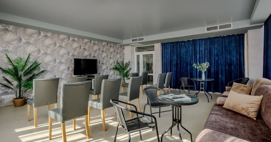 Официальное фото Отеля Амбра Резорт Хотел 3 звезды