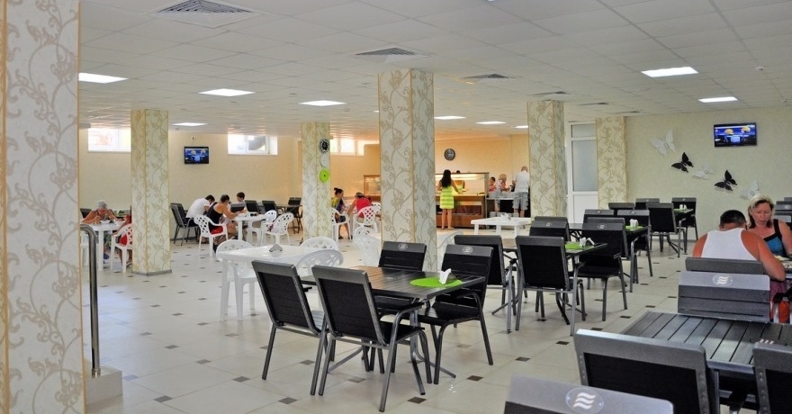 Официальное фото Отеля Релакс 3 звезды