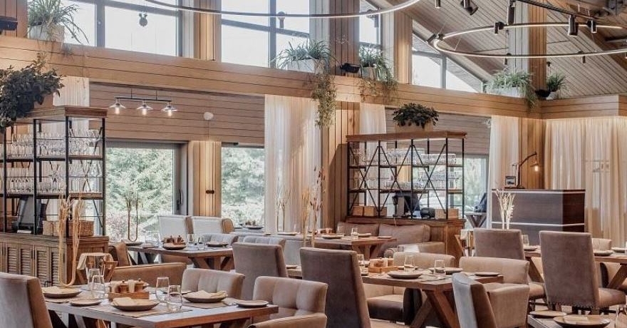 Официальное фото Загородного отеля Fish Point Family Resort 4 звезды