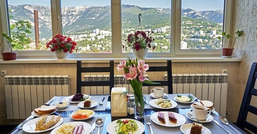 Официальное фото Гостевого дома Крымская Ницца  звезды