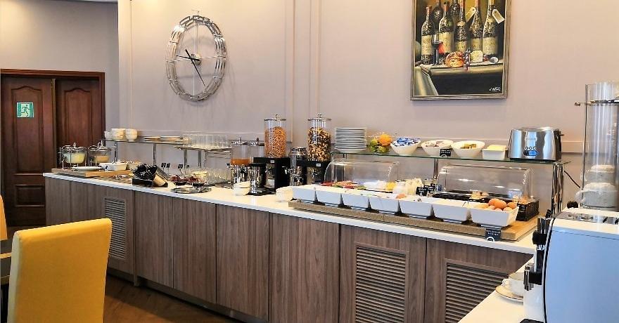 Официальное фото Отеля Багратион 3 звезды