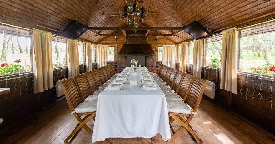 Официальное фото Загородного отеля Fish Point Family Resort 4 звезды