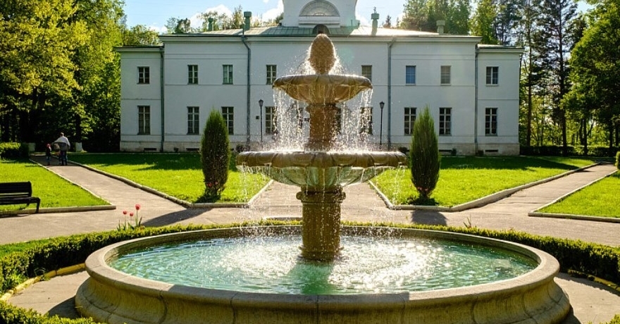 Официальное фото Парк-отеля АМАКС Ершово  звезды