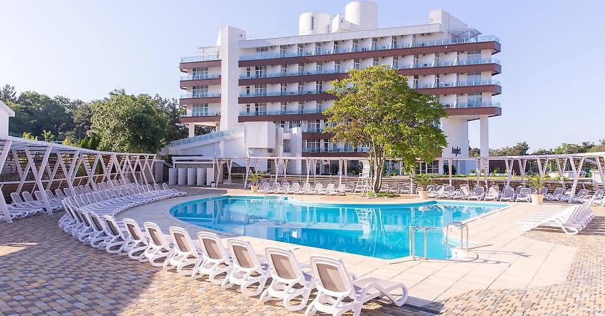 Официальное фото Отеля Биарриц (Family Resort & SPA Biarritz) 4 звезды