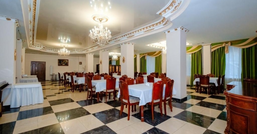 Официальное фото Отеля Кипарис 3 звезды