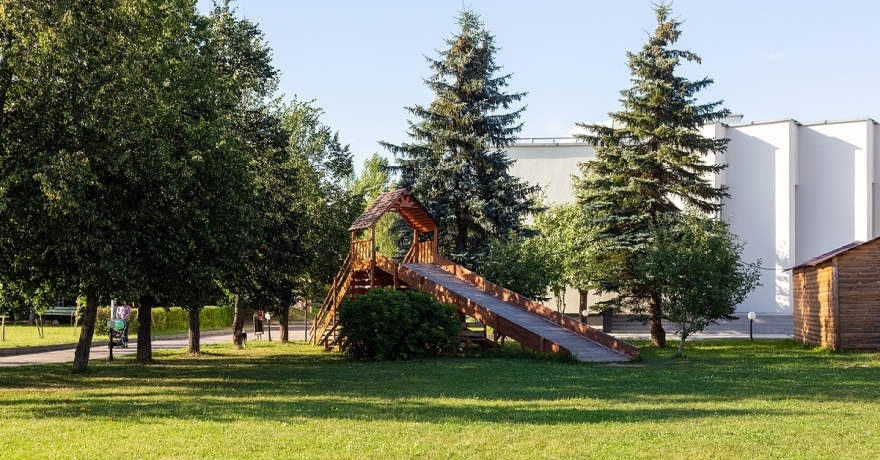 Официальное фото Загородного отеля Тропикана Парк звезды