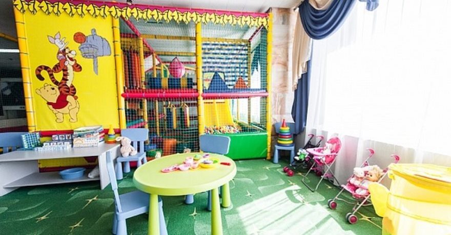 Официальное фото Парк-отеля АМАКС Ершово  звезды