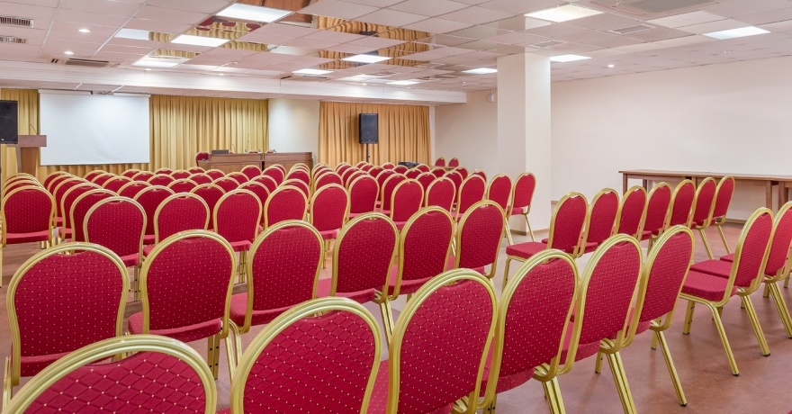 Официальное фото Отеля Азимут Прометей Небуг 2 звезды