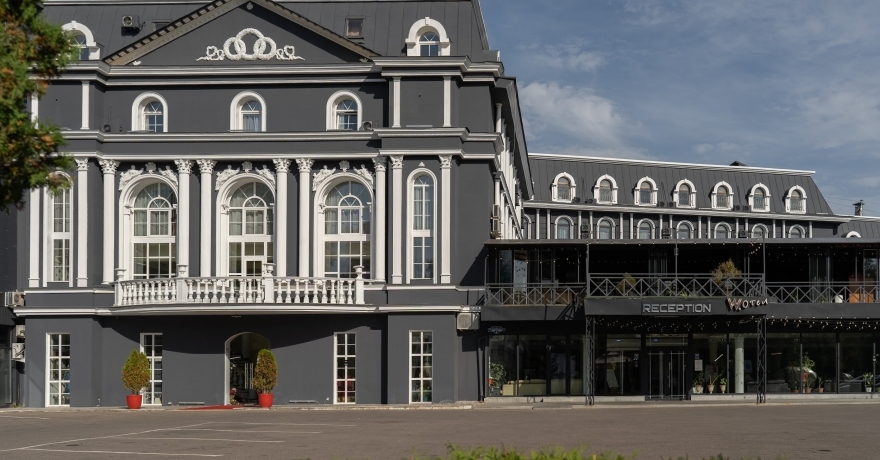 Официальное фото Парк-отеля Vnukovo Village Park Hotel & Spa 4 звезды