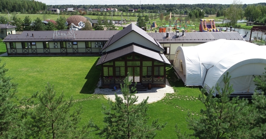 Официальное фото Загородного отеля Петрухино-клуб 3 звезды