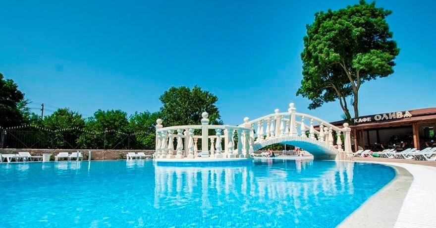 Официальное фото Бутик-Отеля Ахиллеон Парк 4 звезды