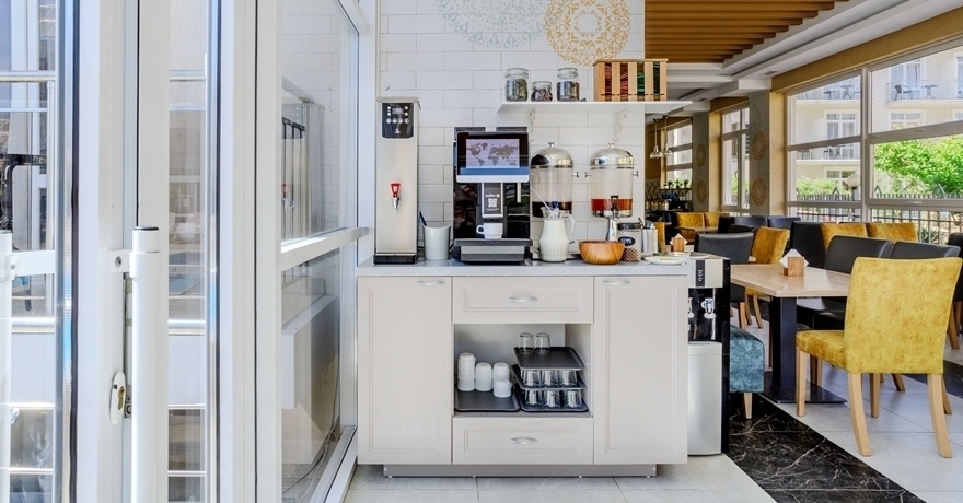 Официальное фото Отеля Амбра Резорт Хотел 3 звезды