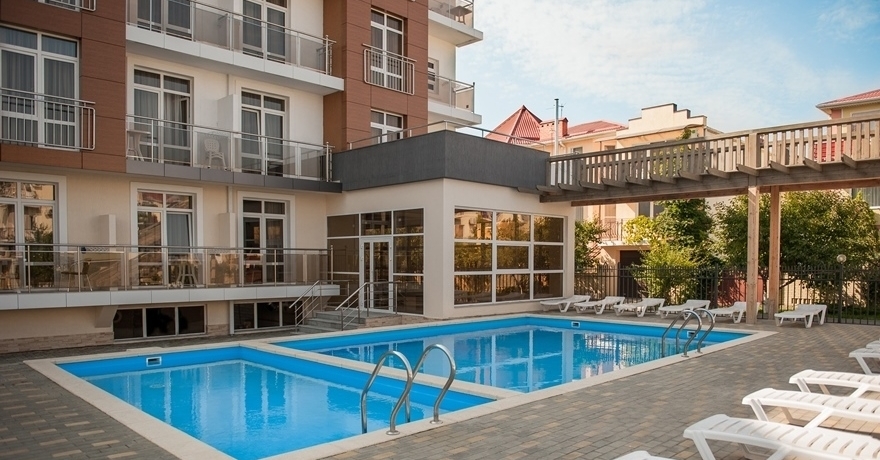 Официальное фото Отеля Амбра Резорт Хотел 3 звезды