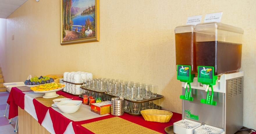 Официальное фото Отеля Круиз 3 звезды