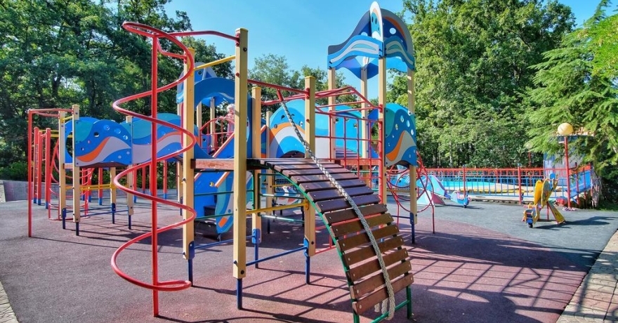 Официальное фото Отеля Азимут Прометей Небуг 2 звезды