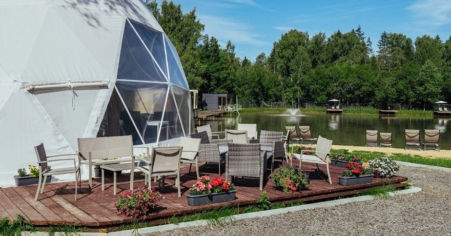 Официальное фото Парк-отеля New Riga Village 3 звезды