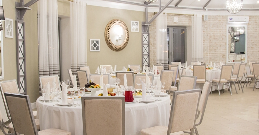 Официальное фото Загородного отеля Петрухино-клуб 3 звезды