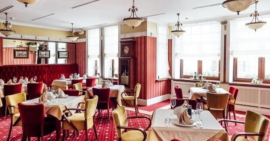 Официальное фото Бизнес-отеля Чайка 4 звезды