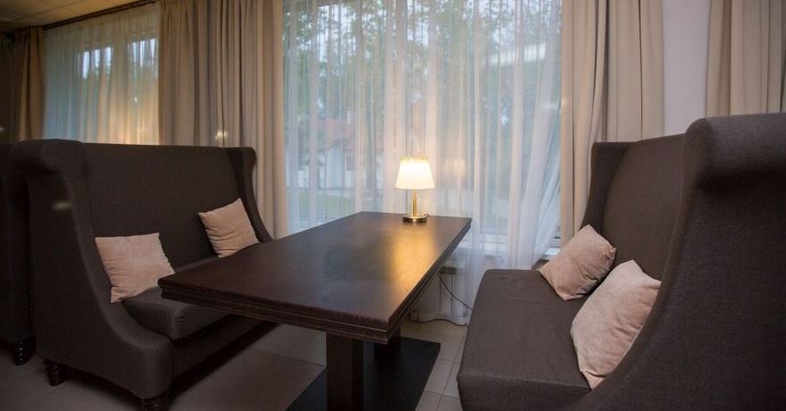 Официальное фото Учебно-оздоровительного центра Икша  звезды