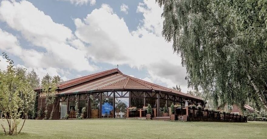 Официальное фото Загородного отеля Fish Point Family Resort 4 звезды