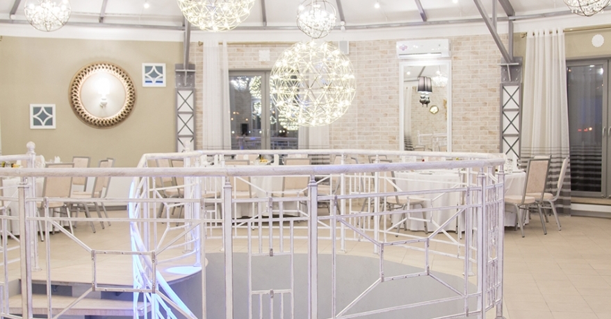 Официальное фото Загородного отеля Петрухино-клуб 3 звезды