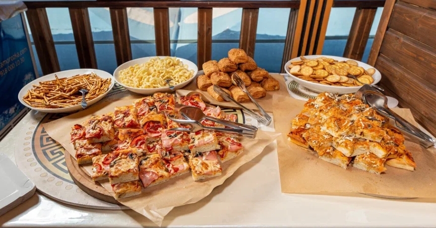 Официальное фото Отеля Золотое Руно 3 звезды