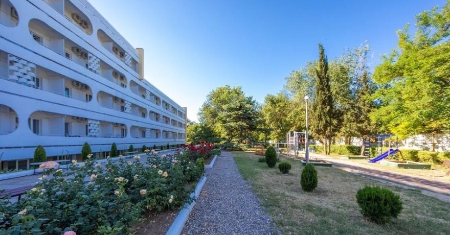 Официальное фото Отеля Family Resort 2 звезды