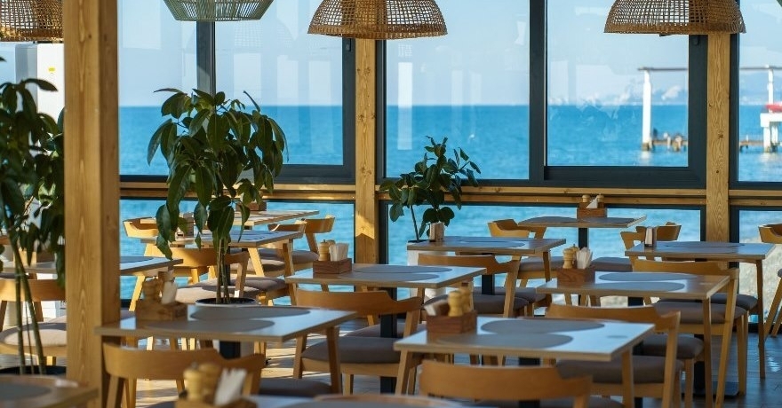 Официальное фото Отеля Грейс Лазурь 4 звезды