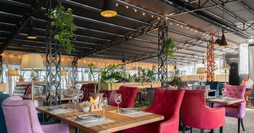 Официальное фото Парк-отеля Vnukovo Village Park Hotel & Spa 4 звезды