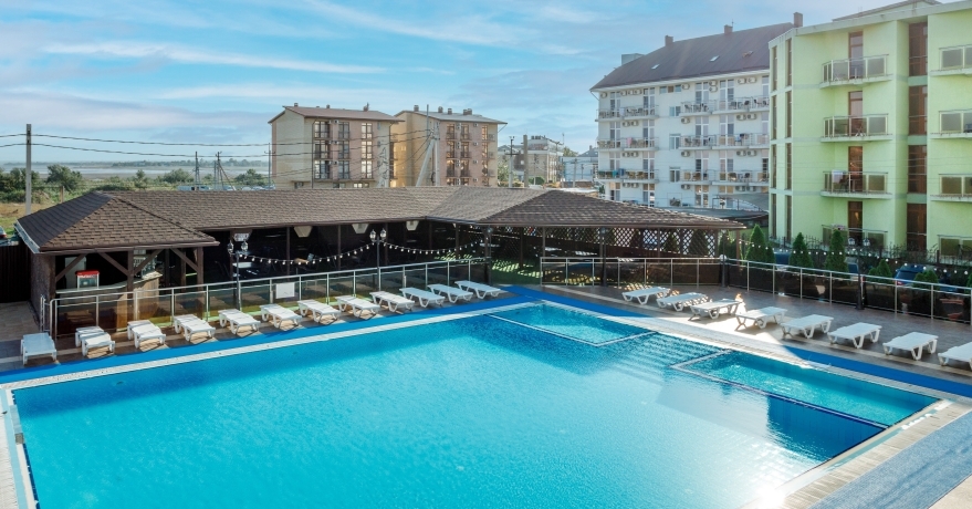 Официальное фото Отеля Релакс 3 звезды