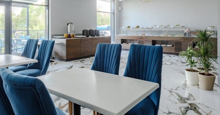 Официальное фото Отеля Солнце и море 4 звезды