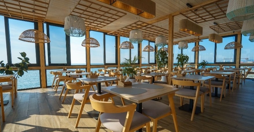 Официальное фото Отеля Грейс Лазурь 4 звезды