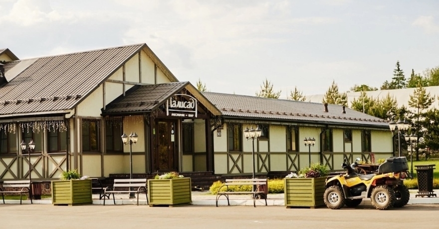 Официальное фото Загородного отеля Петрухино-клуб 3 звезды