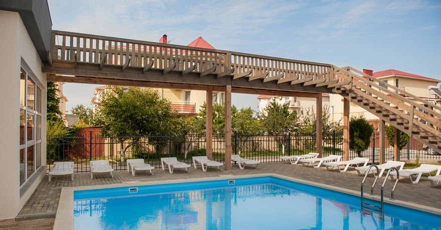 Официальное фото Отеля Амбра Резорт Хотел 3 звезды