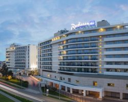 Отель Radisson Blu Resort & Congress Centre